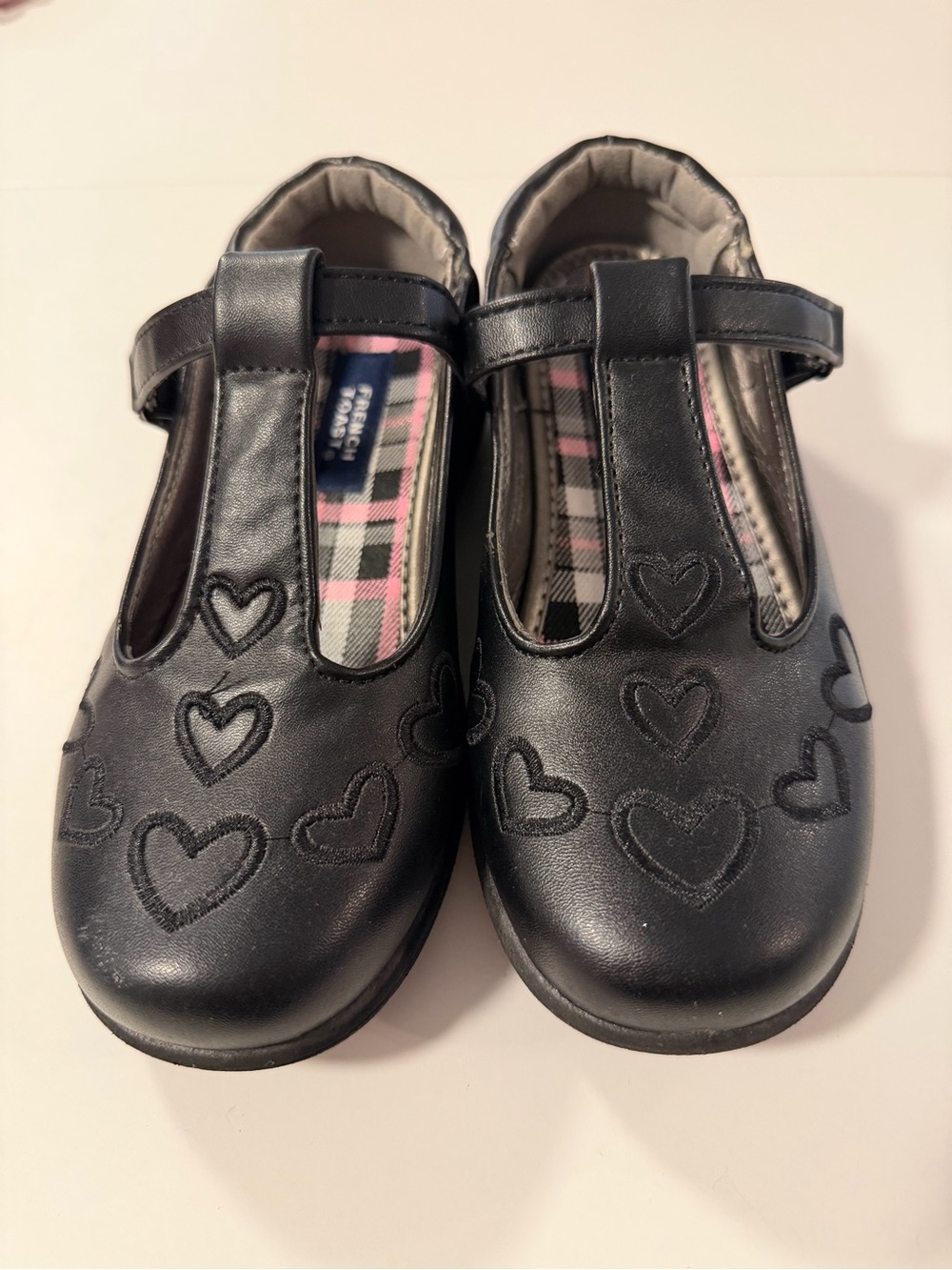 Girls French Toast Black Heart T-Strap Dress / Uniform Shoes - SZ 13